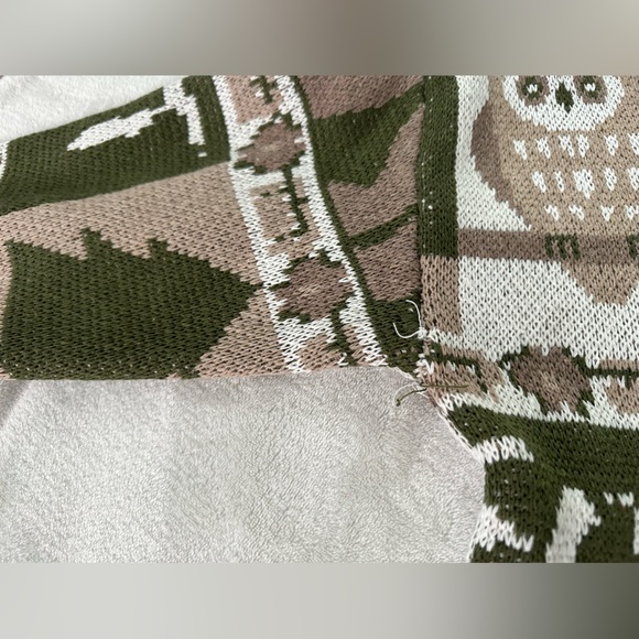 Nature Sweater - Picture 3 of 4